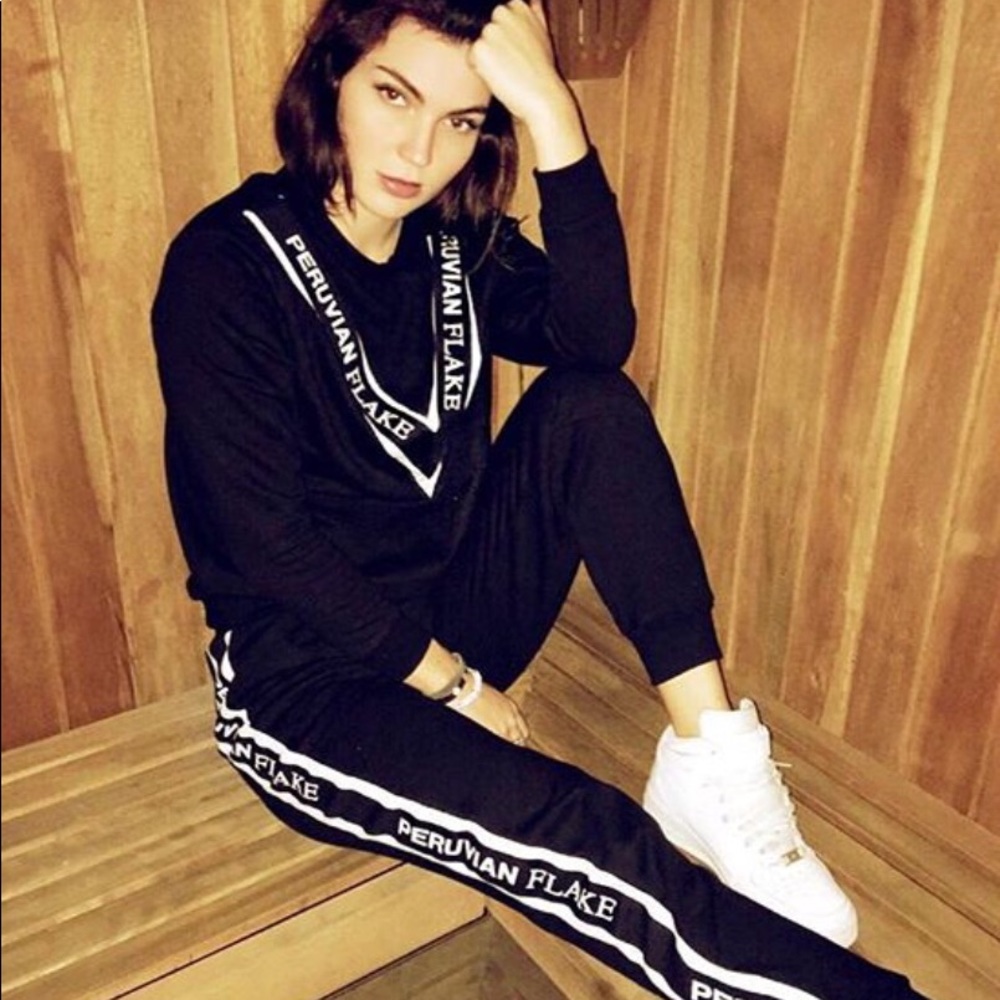 Sweatshirt  black